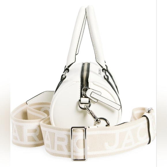 NWT. Marc Jacobs White Barrel Bag. - Picture 10 of 11